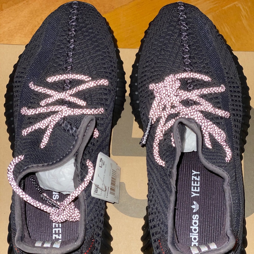 Yeezy boost 350 V2 black